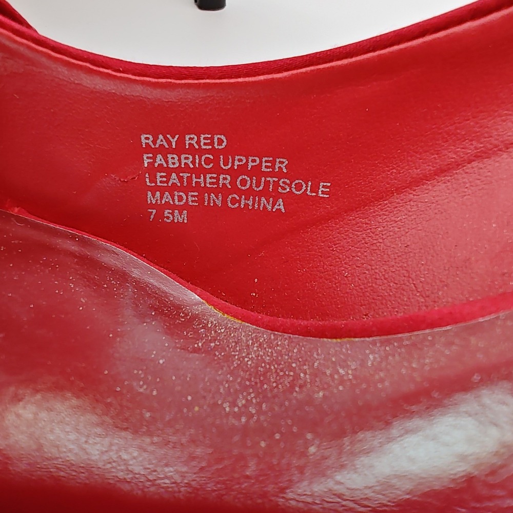 White House Black Market Ray Red Peep Toe Satin Heels Pumps Womens 7.5 M - Picture 6 of 10